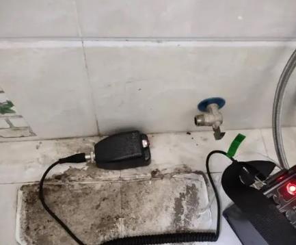 乌海市屋顶漏水维修公司分享下卫生间漏水的危害及解决方法